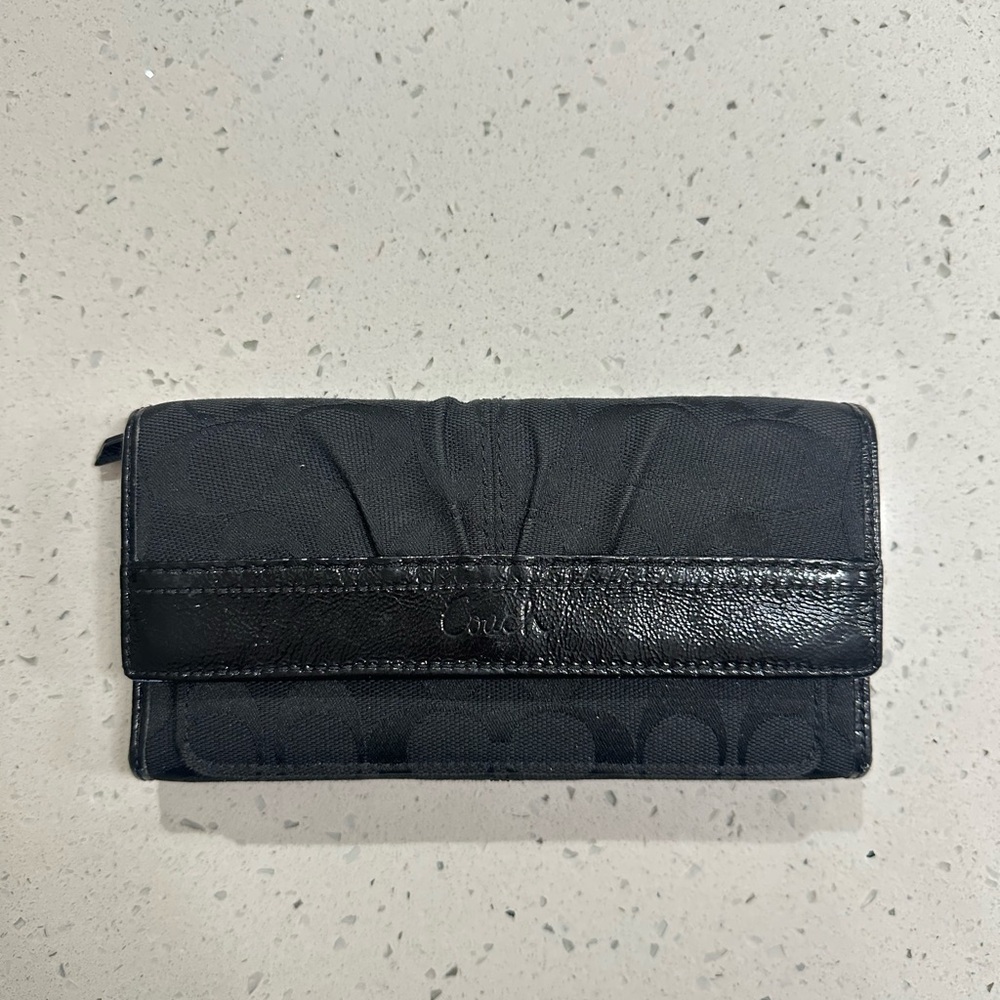 Vintage Coach Black Signature Folded Wallet